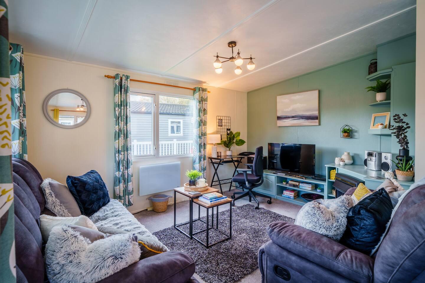 Stunning 3 bedroom Lodge2