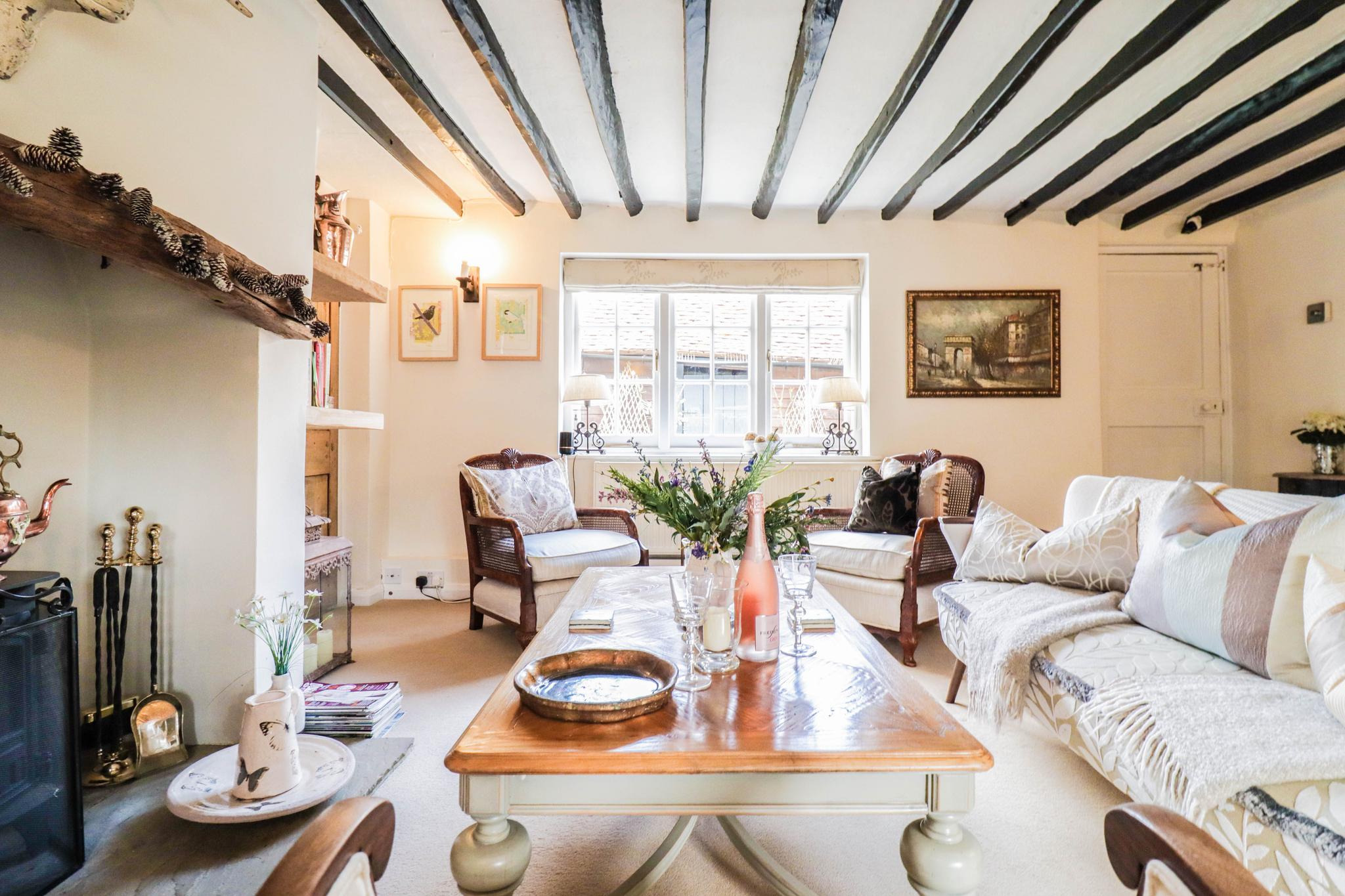 Delightful Period Cottage!6