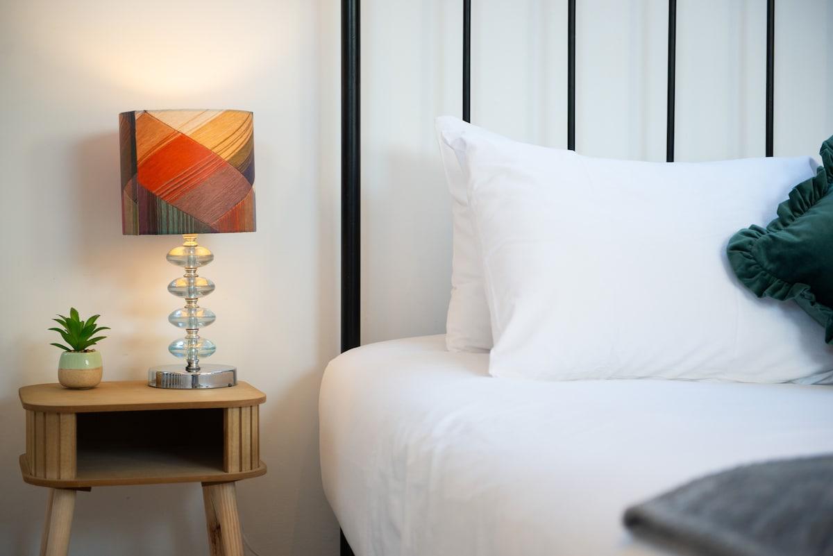 The Hideaway - Studio in the Centre6